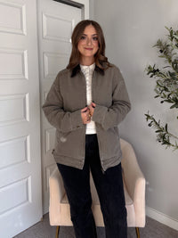 Harrington Oversized Vintage Wash Cotton Barn Jacket (Olive)