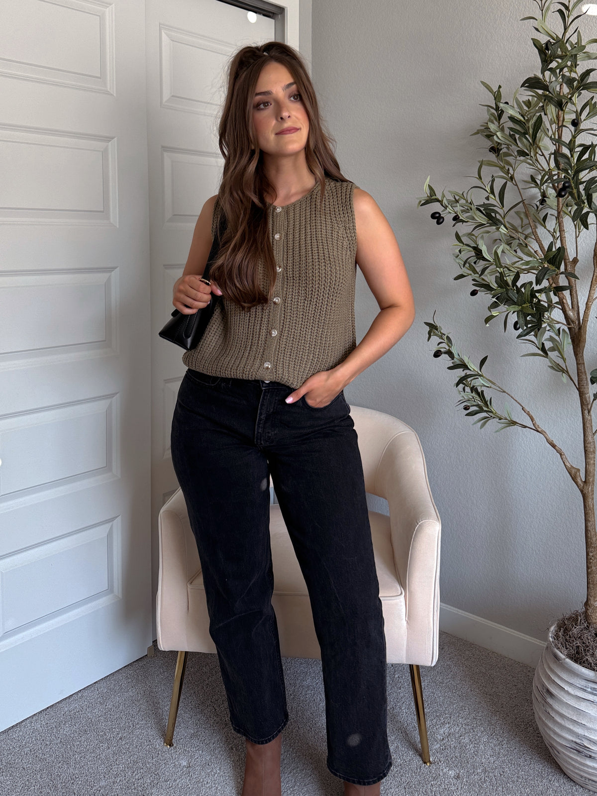 Harrison Textured Button Up Sweater Vest (Olive)