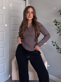 Hayes Long Sleeve Micro-Ribbed Henley Top (Truffle)