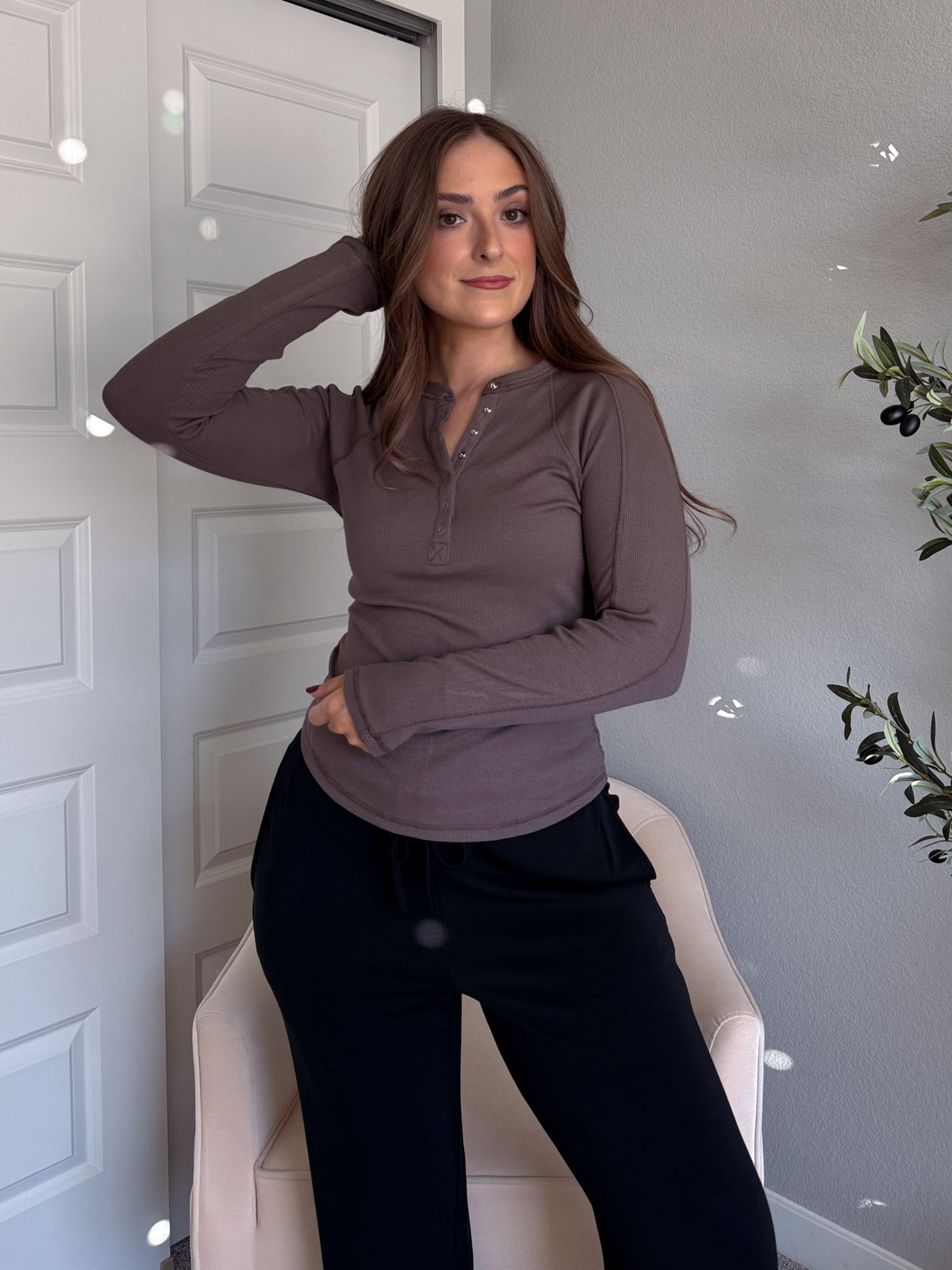 Hayes Long Sleeve Micro-Ribbed Henley Top (Truffle)