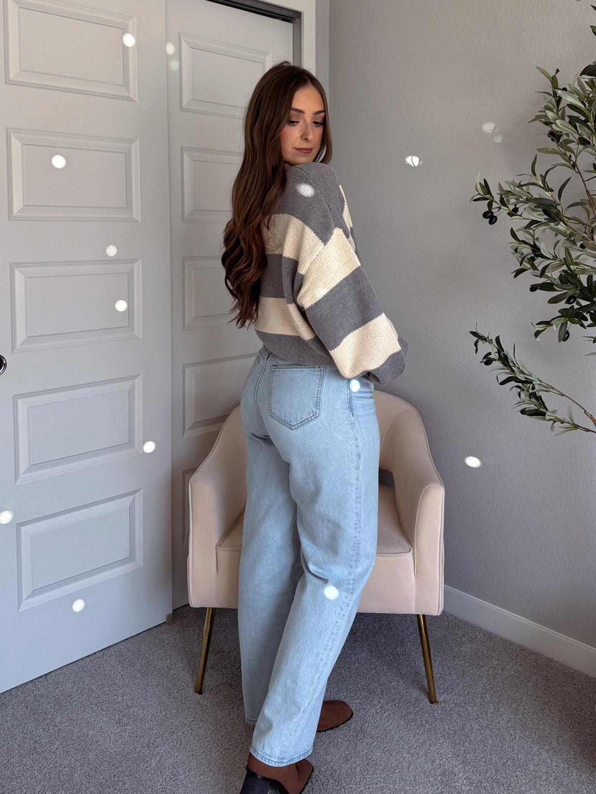 Holland Oversized Striped Crew Neck Sweater (Gray/Multi)