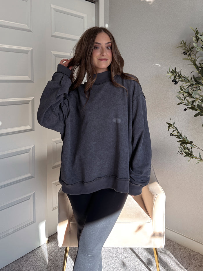 Jamie Vintage Wash Oversized Mock Neck Pullover (Charcoal)