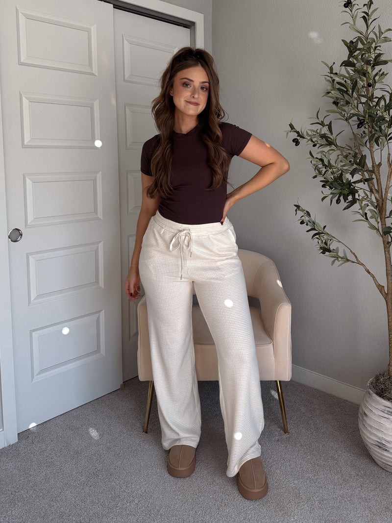 Jones Waffle Knit Elastic Waist Wide Leg Pants (Cream)