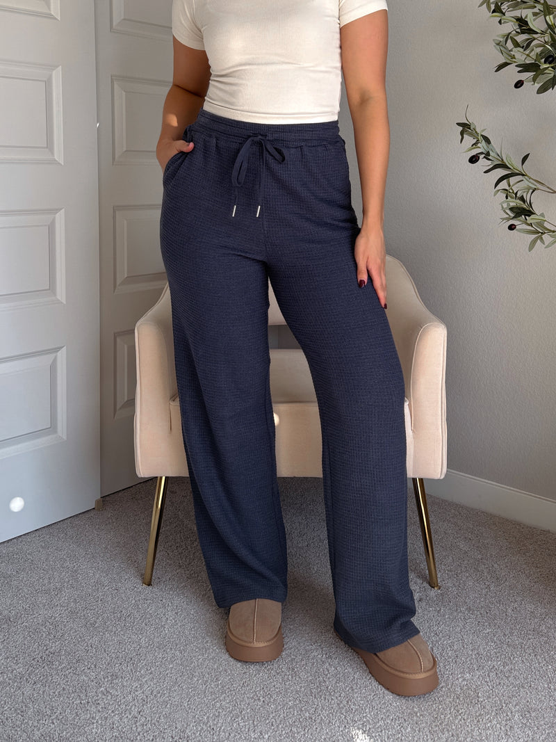 Jones Waffle Knit Elastic Waist Wide Leg Pants (Navy)