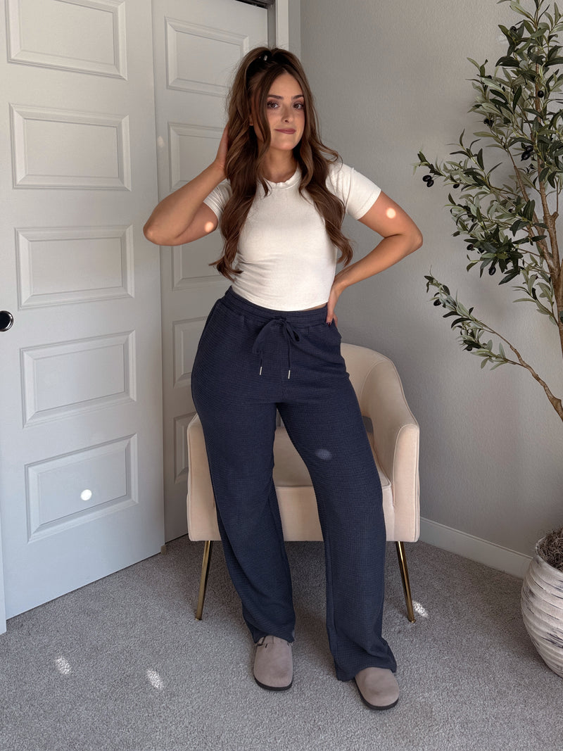 Jones Waffle Knit Elastic Waist Wide Leg Pants (Navy)