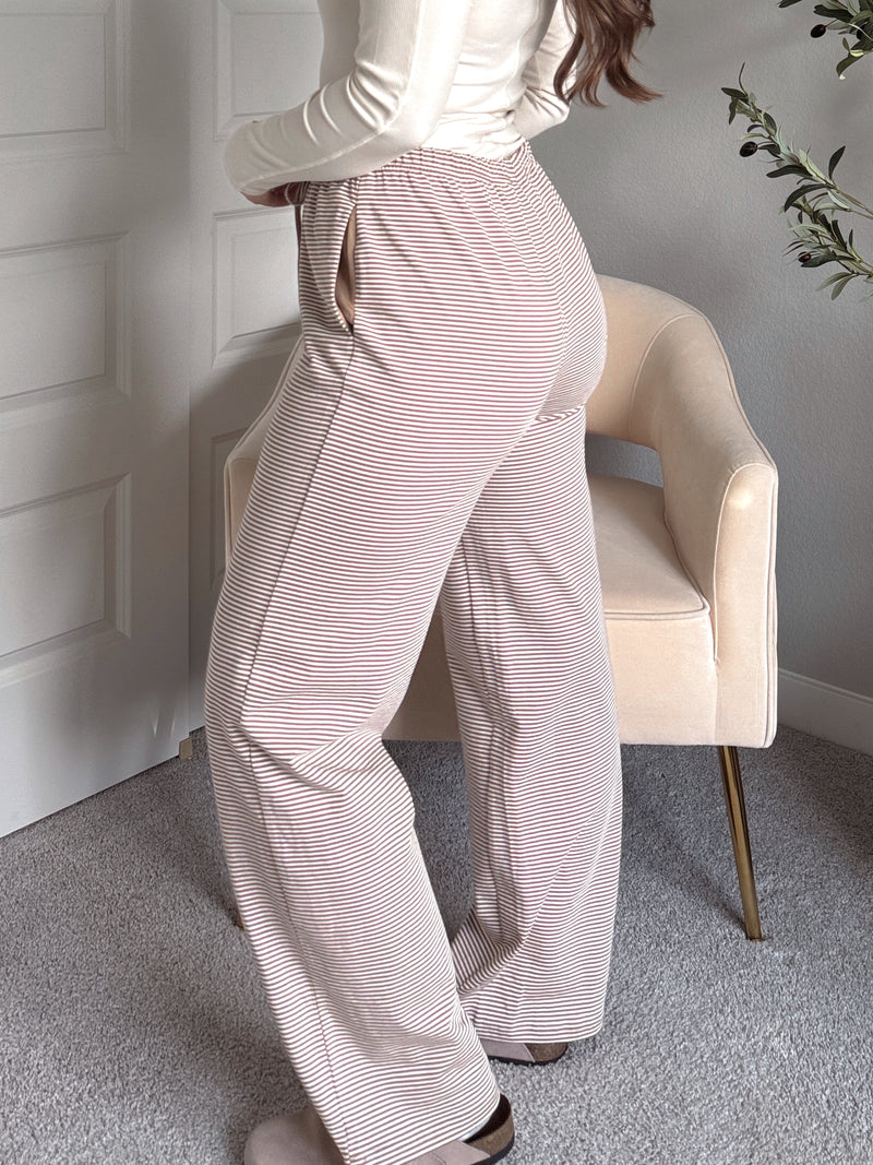 Lilah Striped Knit Lounge Pants (Coffee/White)