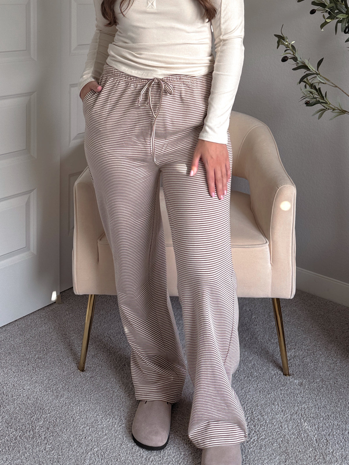 Lilah Striped Knit Lounge Pants (Coffee/White)