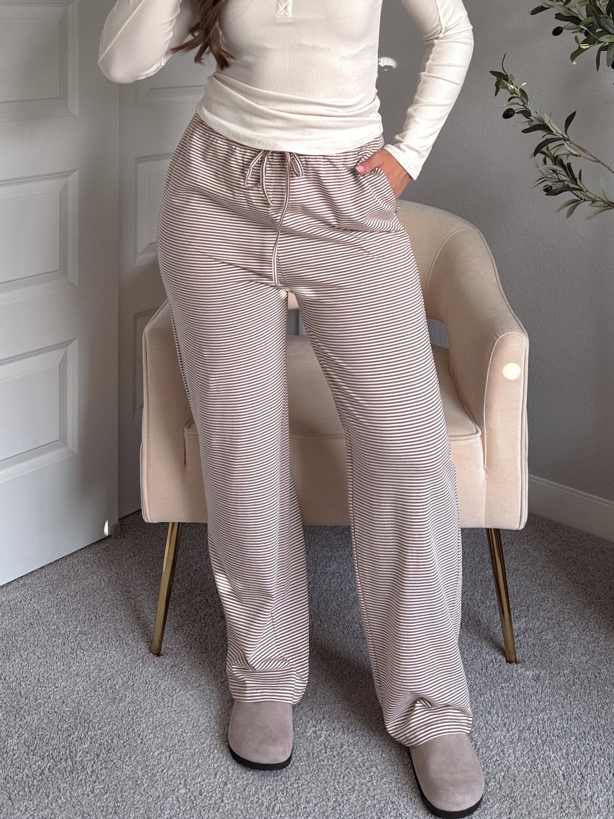 Lilah Striped Knit Lounge Pants (Coffee/White)