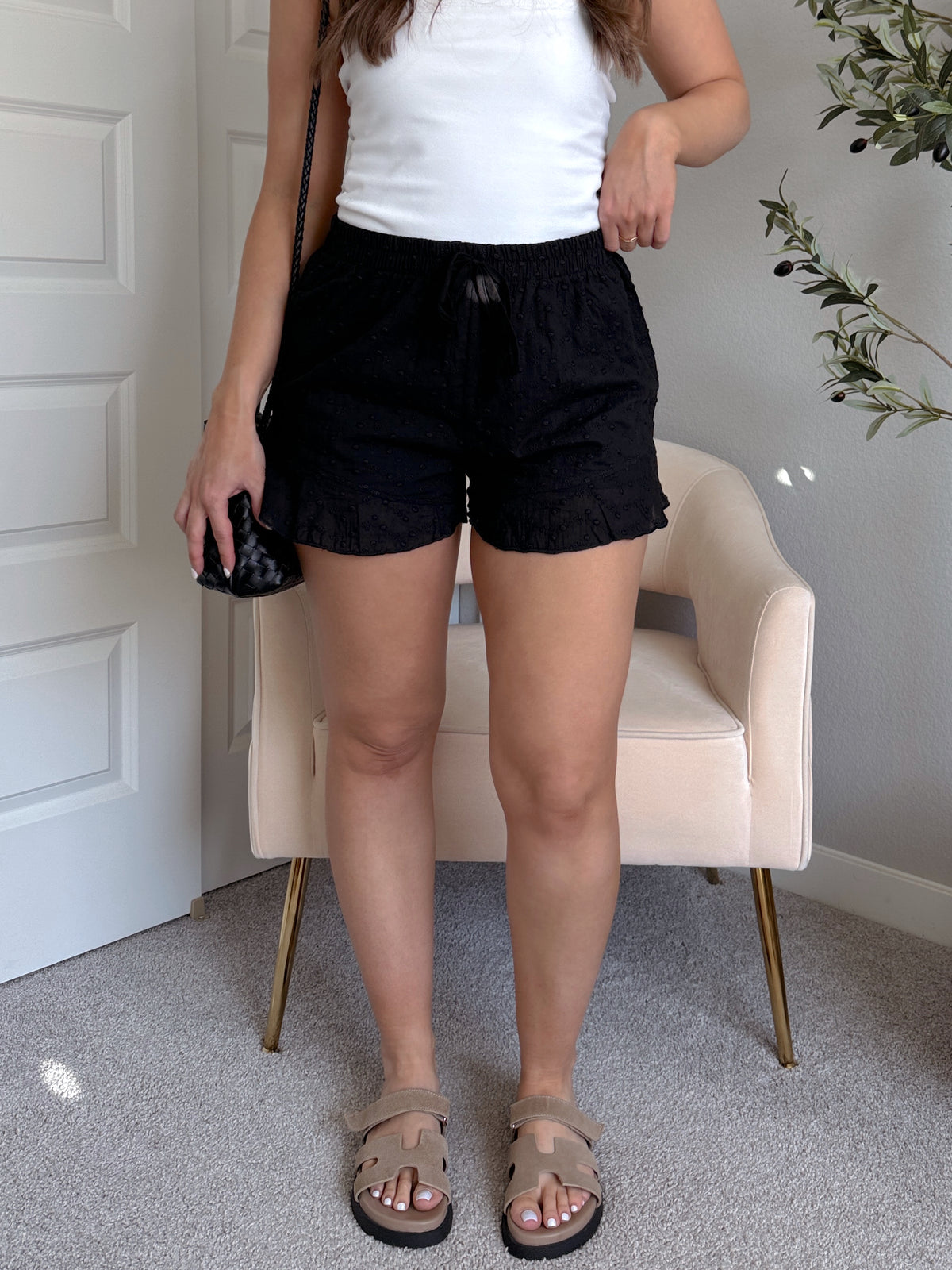 Maggie Eyelet Ruffle Hem Cotton Shorts (Black)