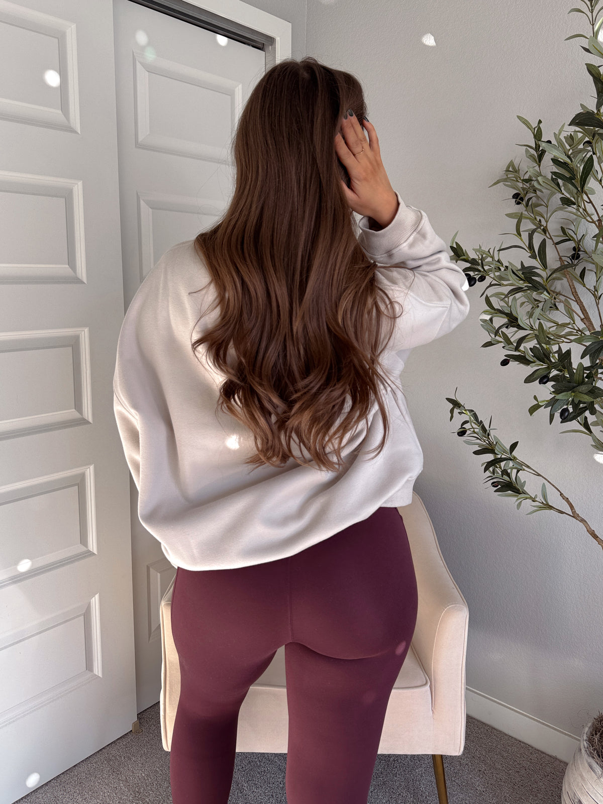 Mammoth Embroidered Oversized Crewneck Sweatshirt (Bone)