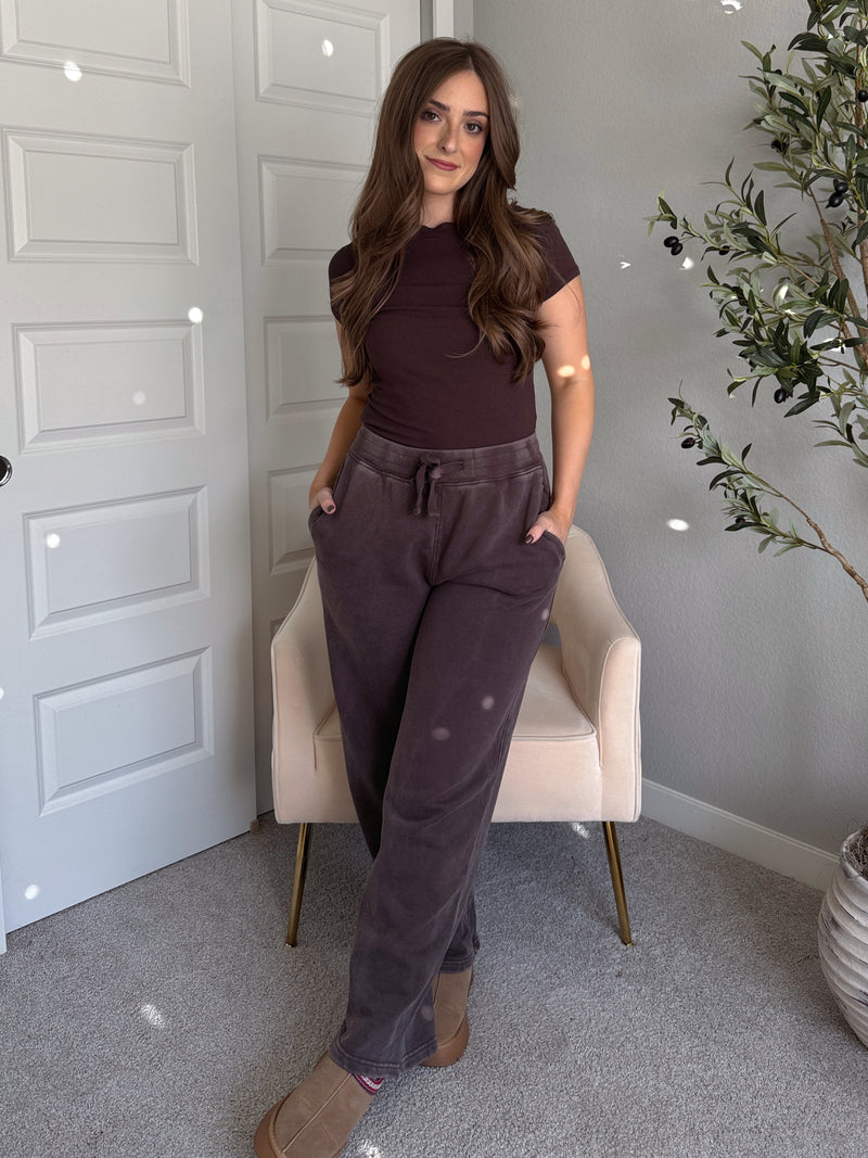 Maplewood Mineral Wash Wide-Leg Cotton Sweatpants (Espresso)