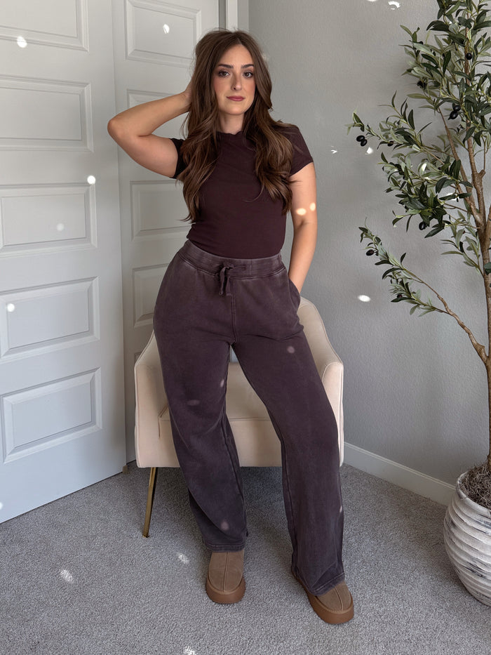 Maplewood Mineral Wash Wide-Leg Cotton Sweatpants (Espresso)