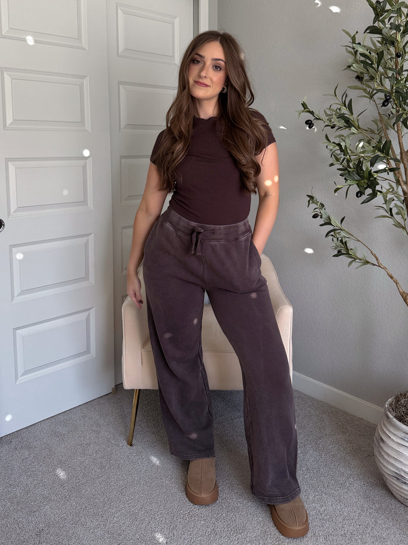 Maplewood Mineral Wash Wide-Leg Cotton Sweatpants (Espresso)