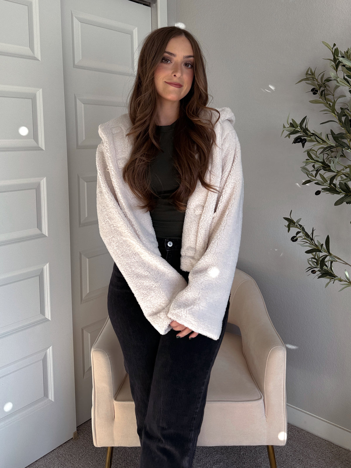 Marabelle Toggle Hooded Sherpa Jacket (Cream)