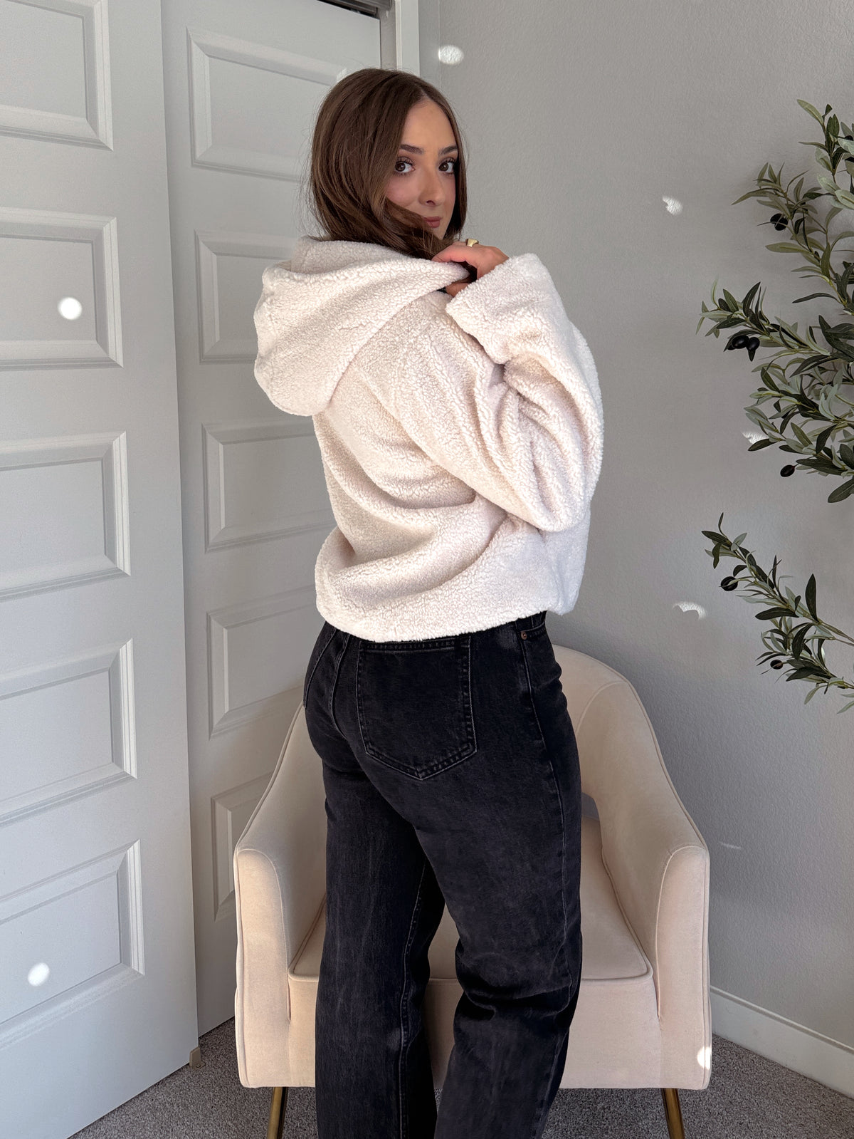 Marabelle Toggle Hooded Sherpa Jacket (Cream)