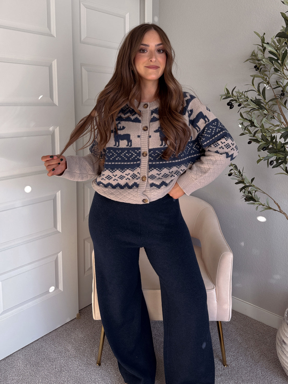 Nordic Elk Quilted Fair Isle Cardigan (Taupe/Dark Blue)