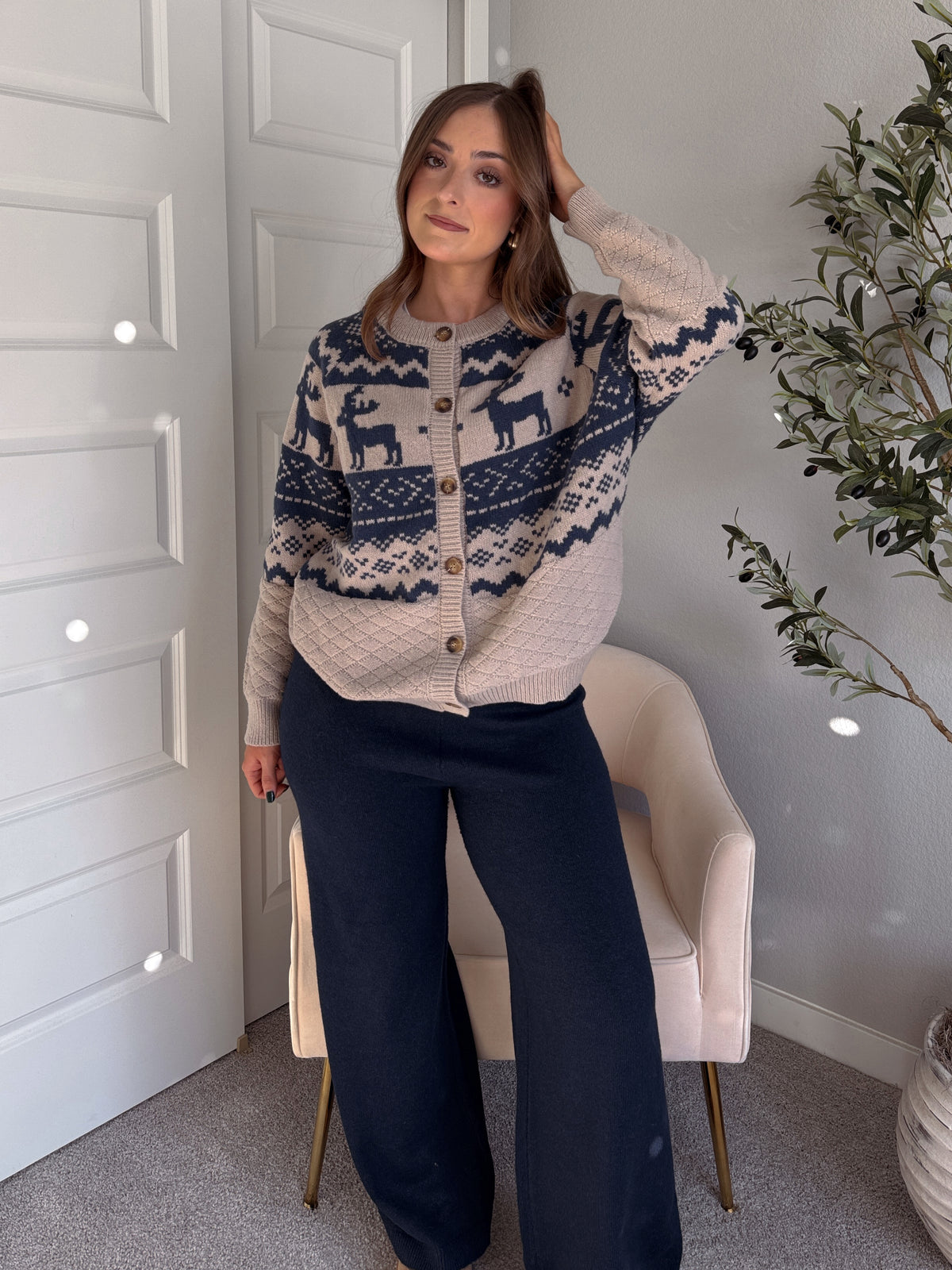 Nordic Elk Quilted Fair Isle Cardigan (Taupe/Dark Blue)