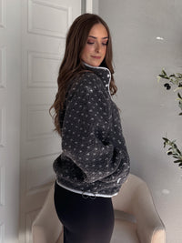 Oakridge Oversized Speckled Sherpa Jacket (Gray/Taupe)