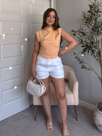 Oceane Linen Pleated Shorts (White)