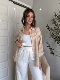 Savannah Plaid Oversized Button Down Shirt (Light Taupe)