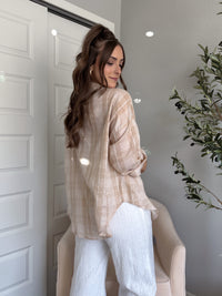 Savannah Plaid Oversized Button Down Shirt (Light Taupe)