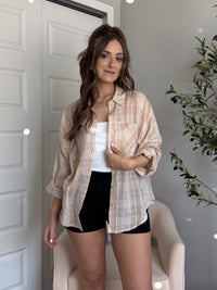 Savannah Plaid Oversized Button Down Shirt (Light Taupe)