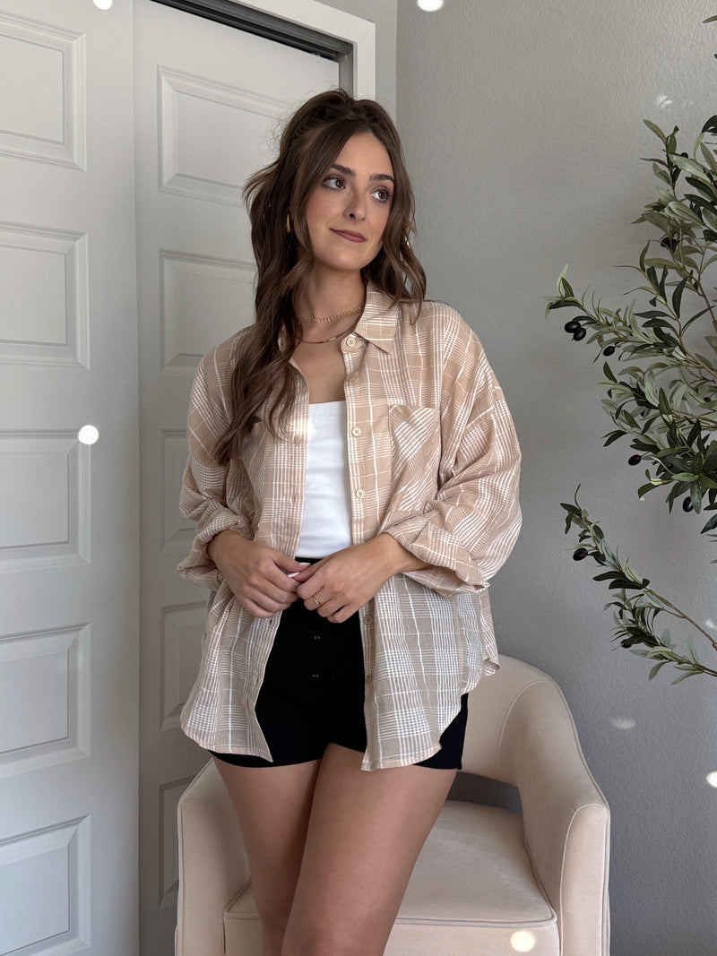 Savannah Plaid Oversized Button Down Shirt (Light Taupe)