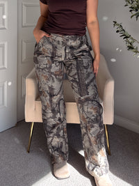 Scout Mid-Rise Twill Carpenter Pants (Woodland Camo)
