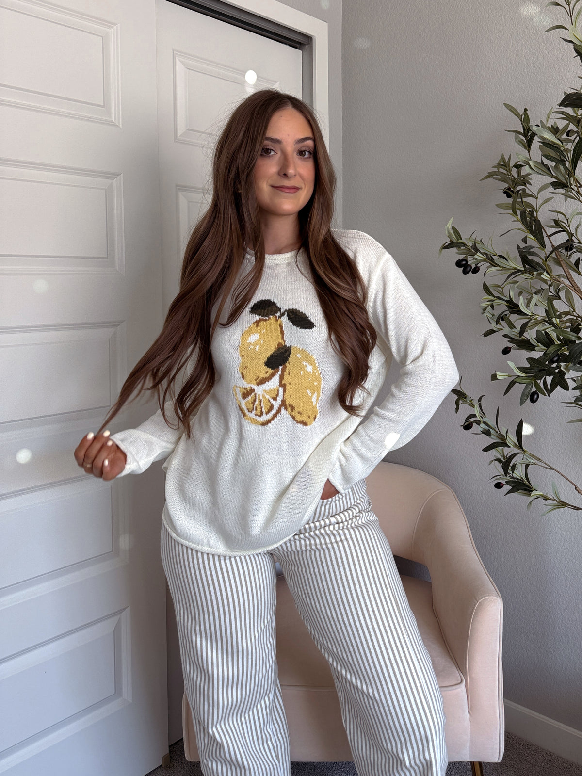 Sorrento Lemon Graphic Lightweight Oversized Knit Sweater (Cream)