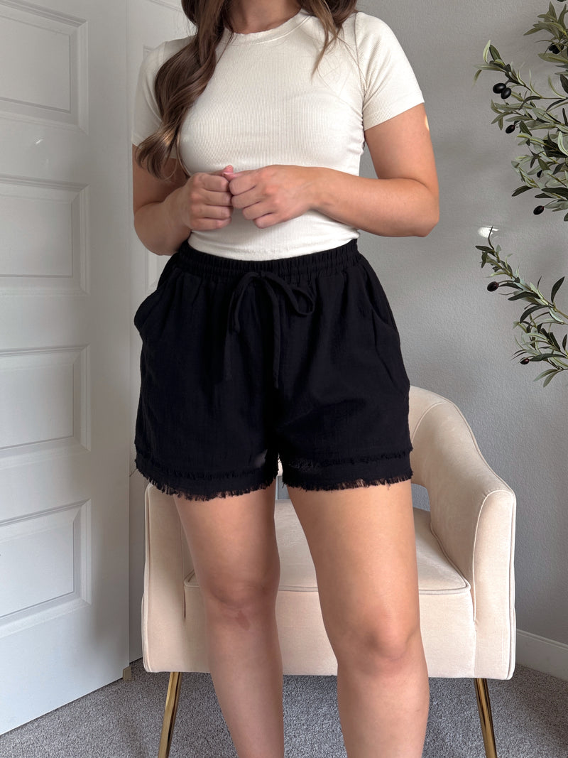 Tate Drawstring Frayed Hem Shorts (Black)
