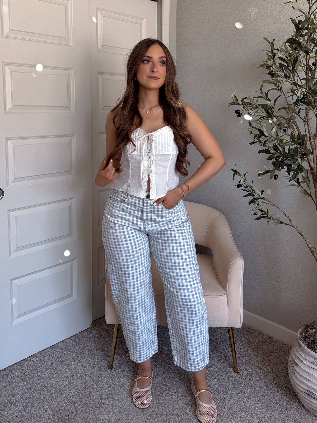 Teddy High Waist Mini Checkered Barrel Leg Jeans (Blue/White)