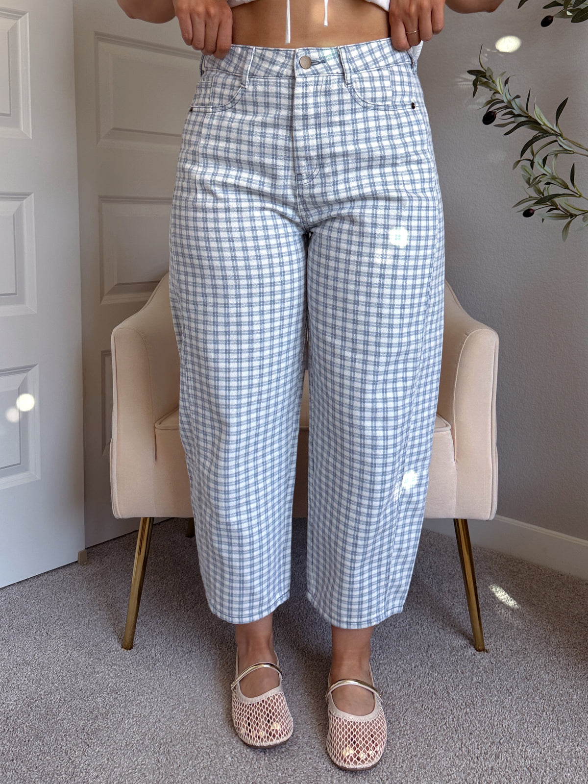 Teddy High Waist Mini Checkered Barrel Leg Jeans (Blue/White)