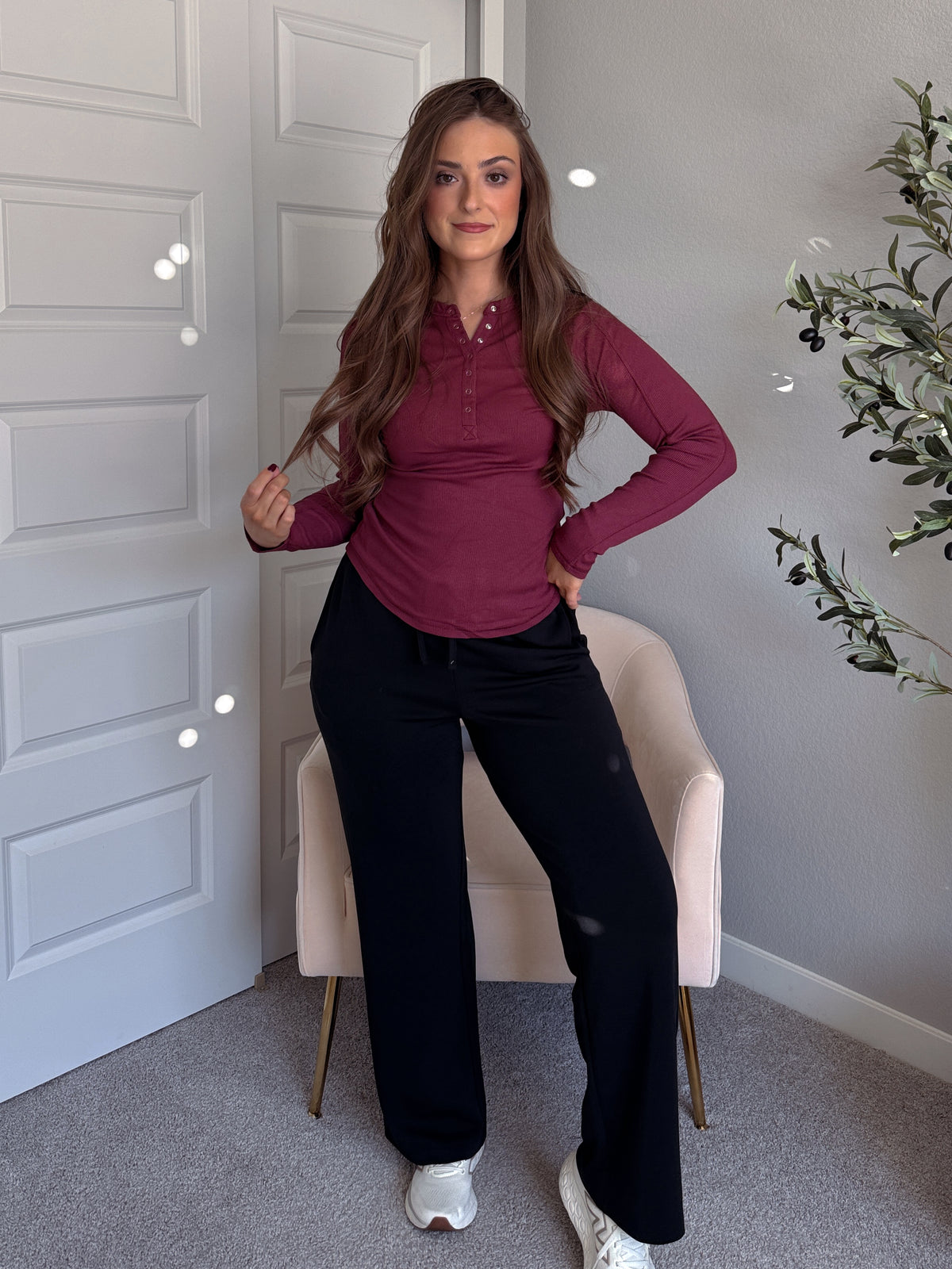 Hayes Long Sleeve Micro-Ribbed Henley Top (Rosewood)