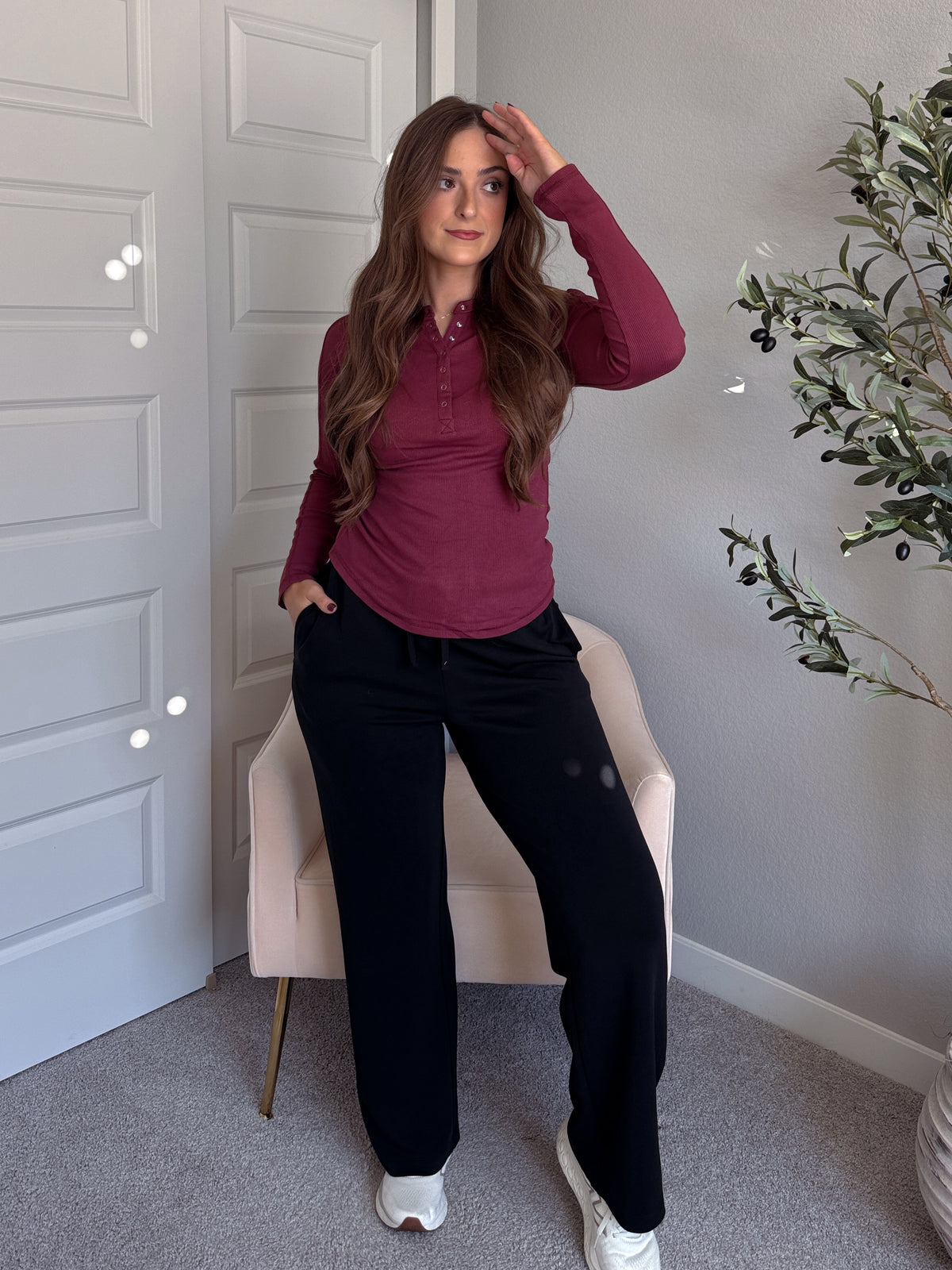 Hayes Long Sleeve Micro-Ribbed Henley Top (Rosewood)