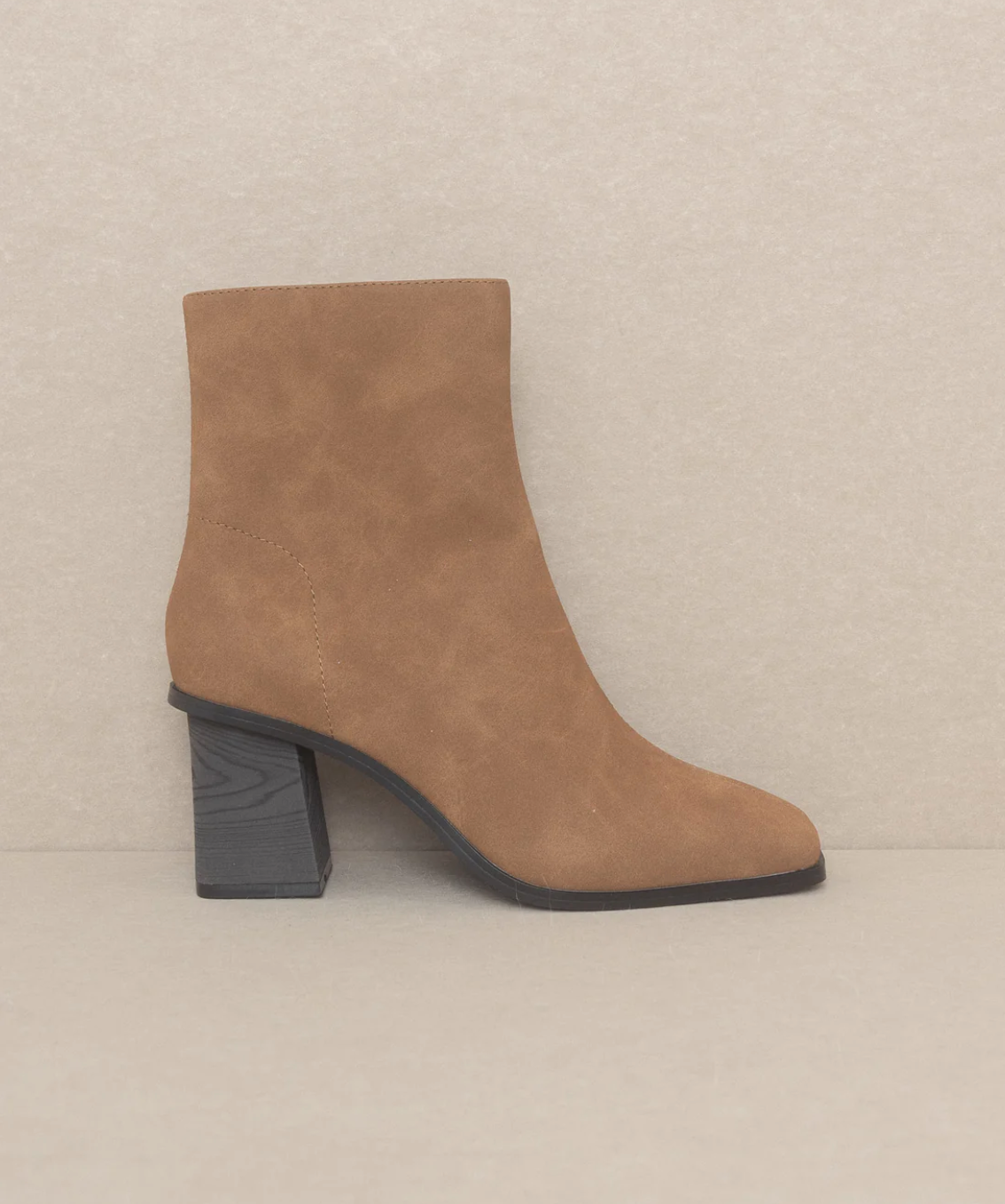 Vera Square Toe Ankle Boot (Brown)