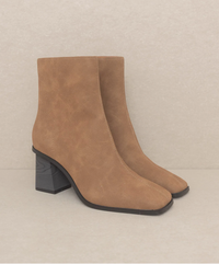 Vera Square Toe Ankle Boot (Brown)