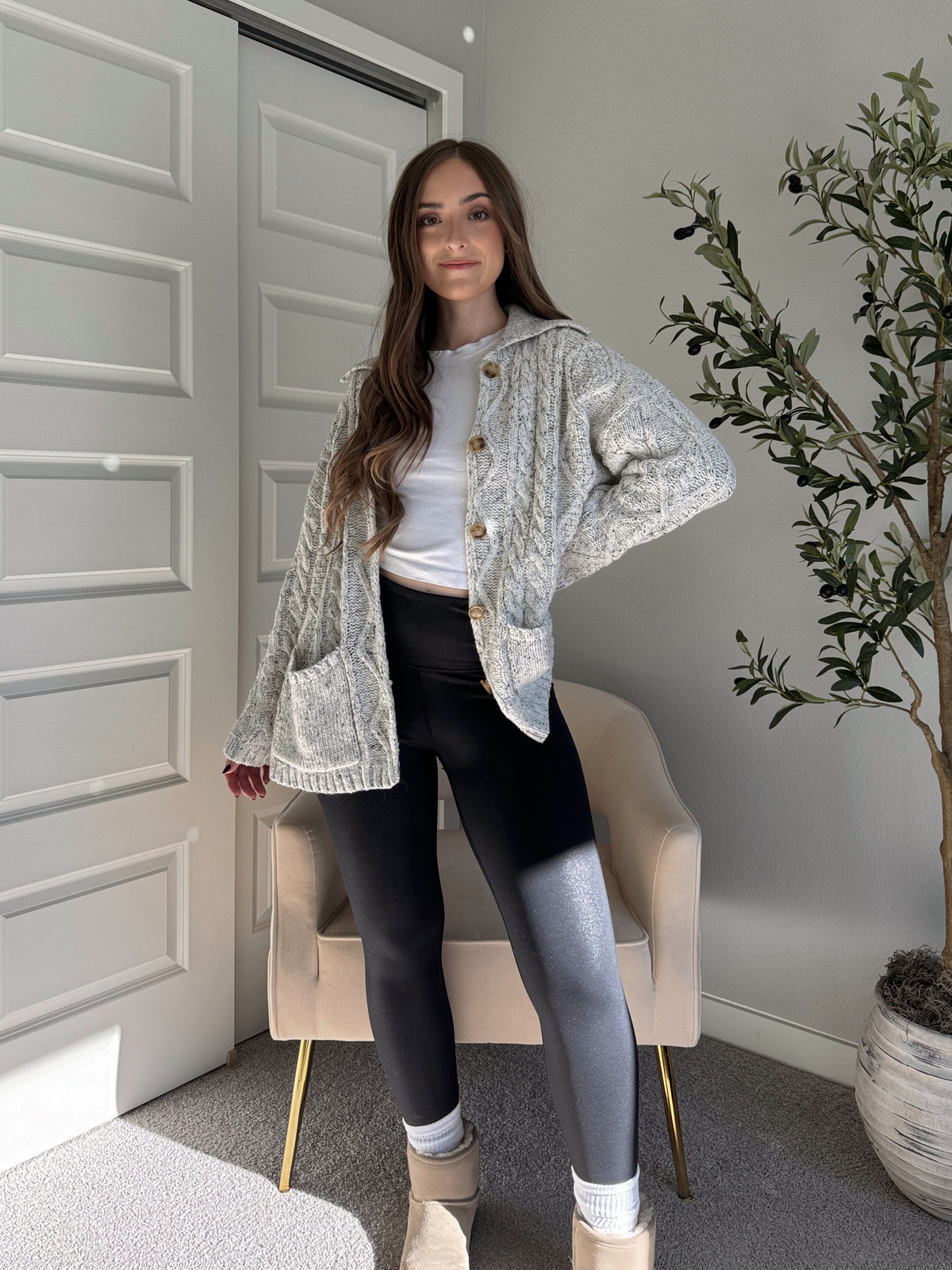Winter Meadow Oversized Cable Knit Button Down Cardigan (Heather Gray)