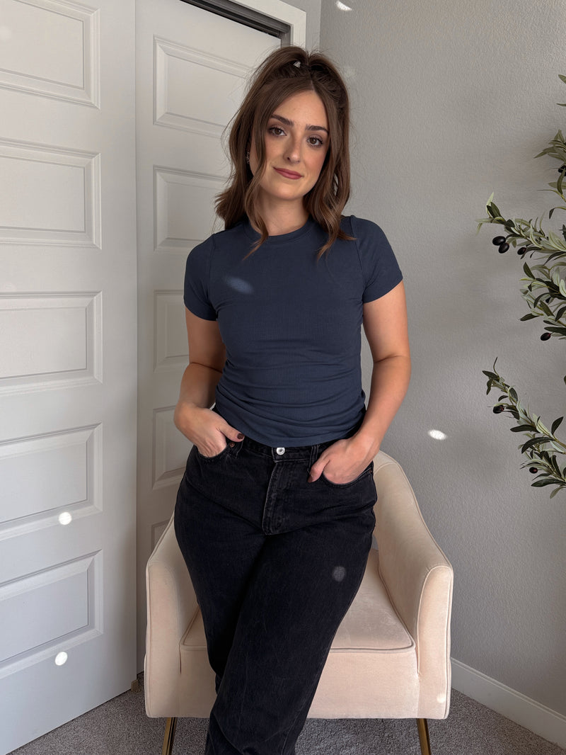 Zuri Essential Micro-Ribbed Short Sleeve Basic Tee (Midnight Navy)