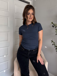 Zuri Essential Micro-Ribbed Short Sleeve Basic Tee (Midnight Navy)